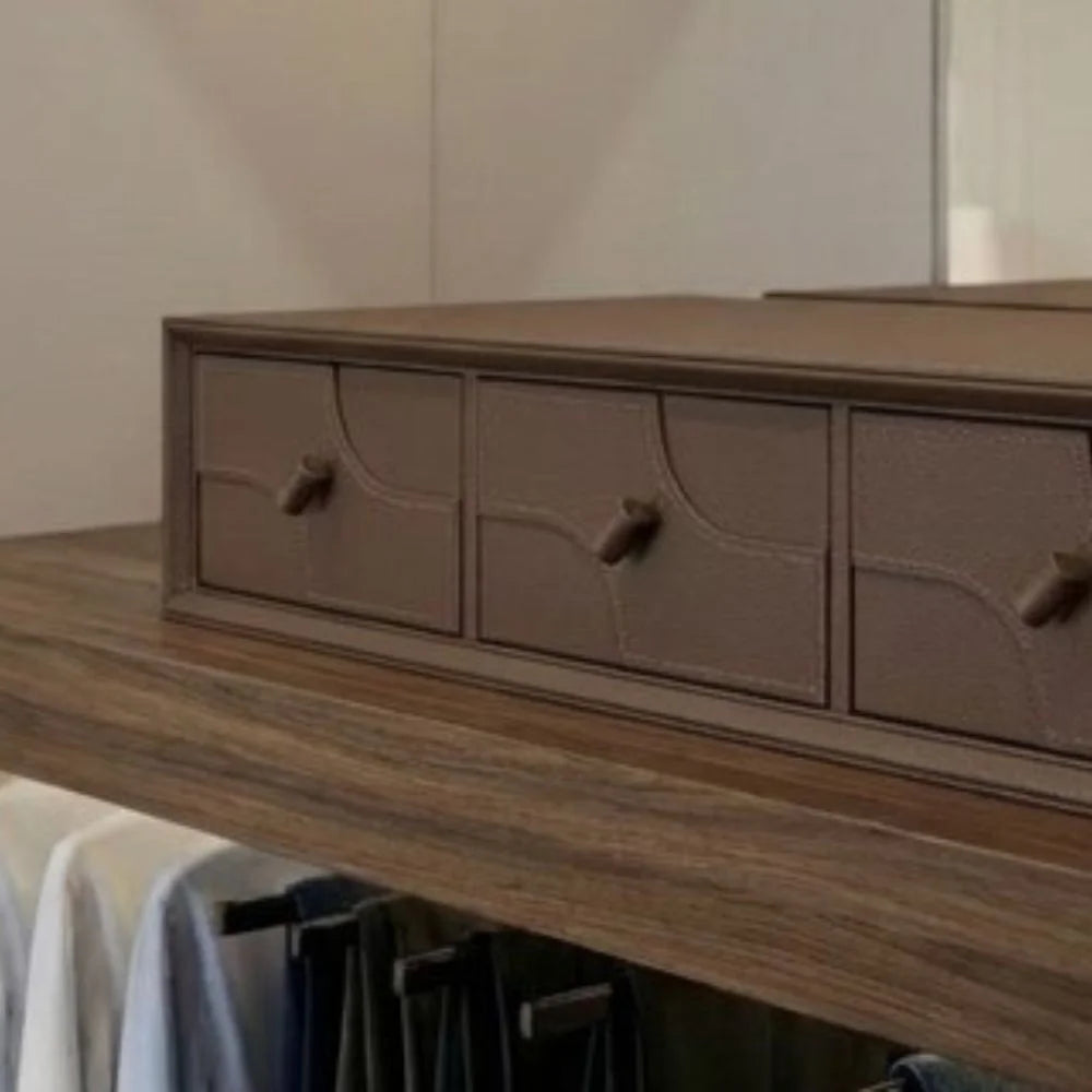 LIG Shirt Drawer